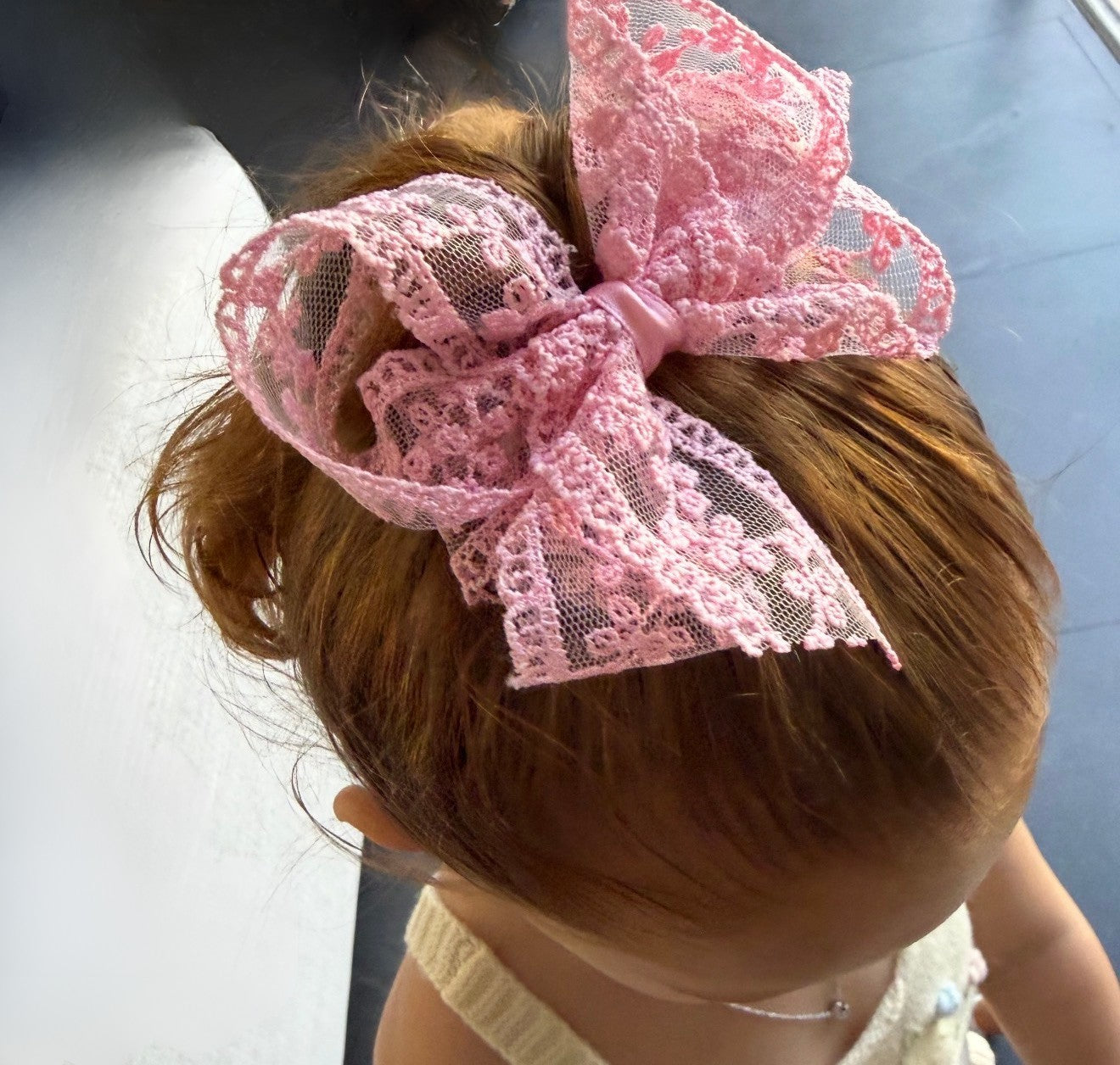Sheer Vintage Lace Bow (Medium)
