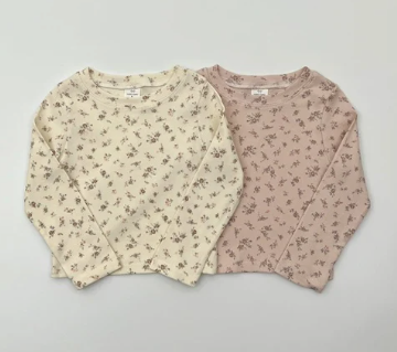 Tiny Floral Round Tee