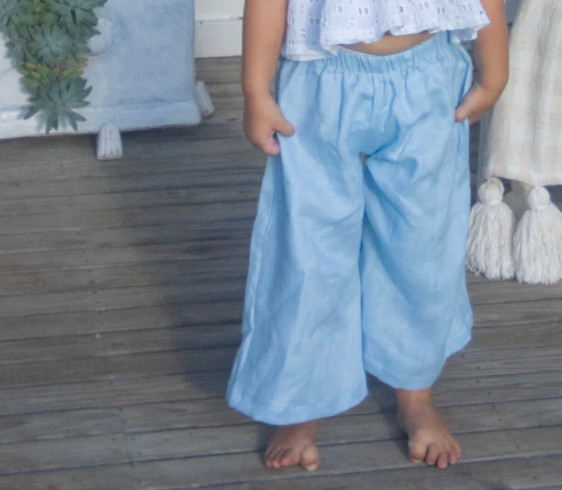 Reversible Halter Top and Linen Pocket Pant Set