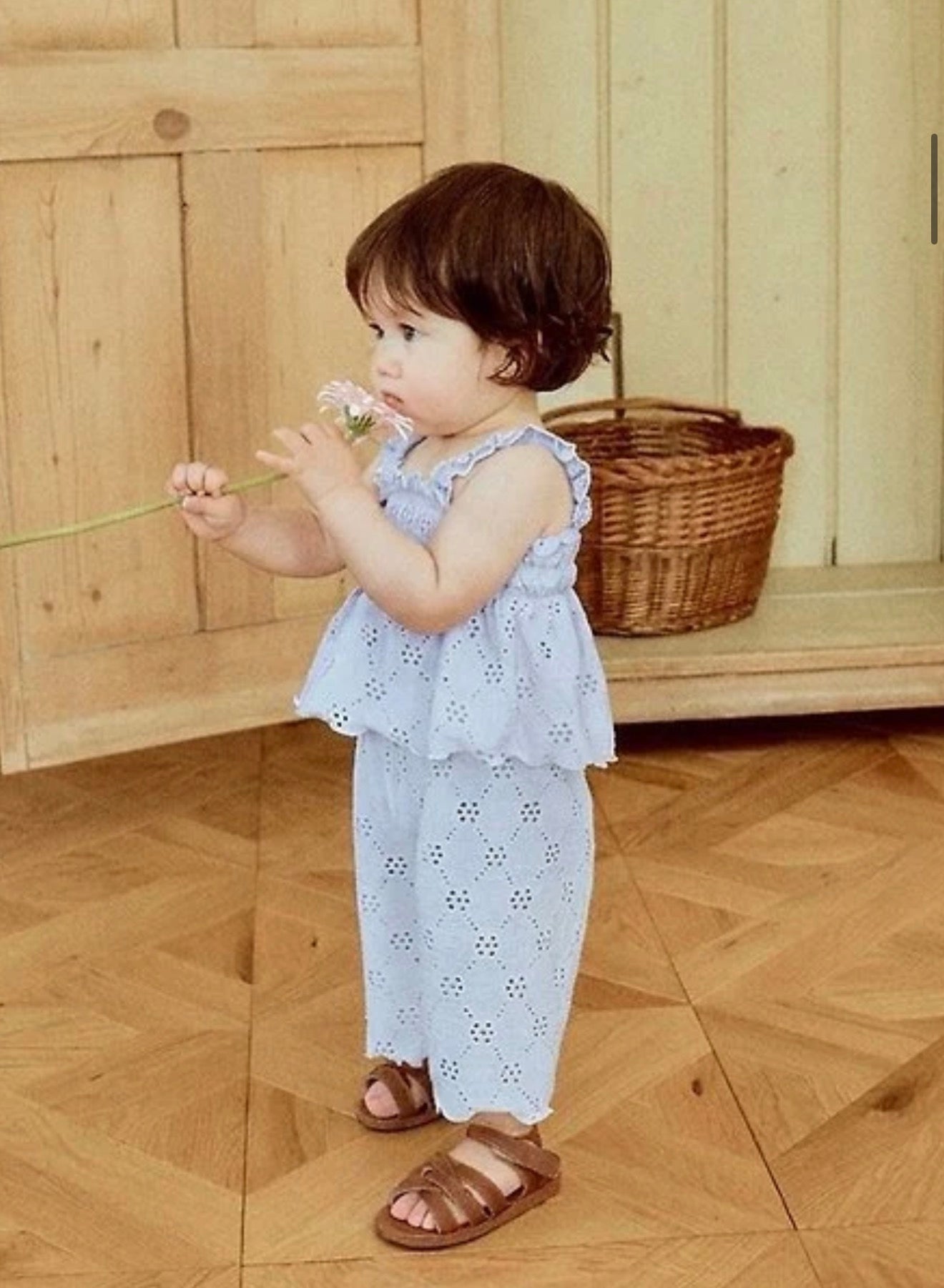 Eyelet Smock Set