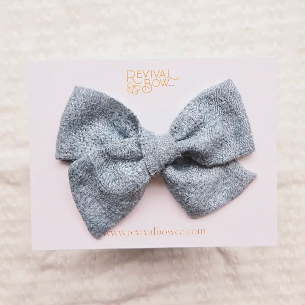 Large Handtied Bow on Clip