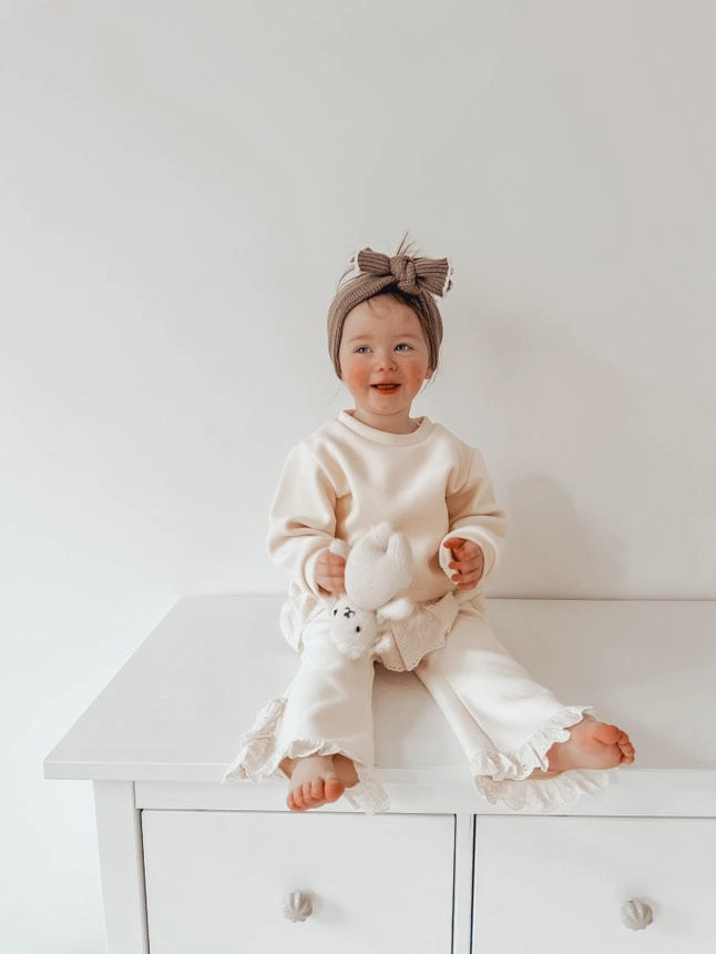 Minou Ruffle Sweatshirt