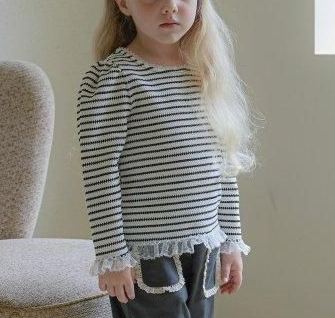 Luna Tee