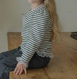 Luna Tee