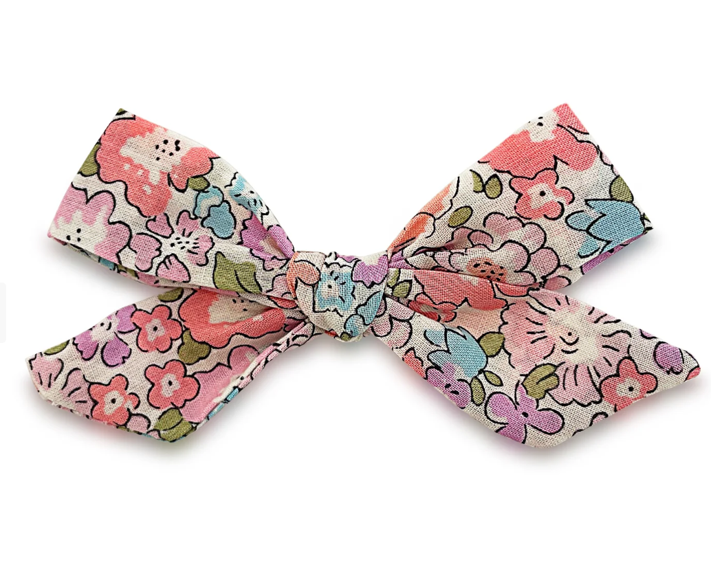 Lillia Petite Bow Clip