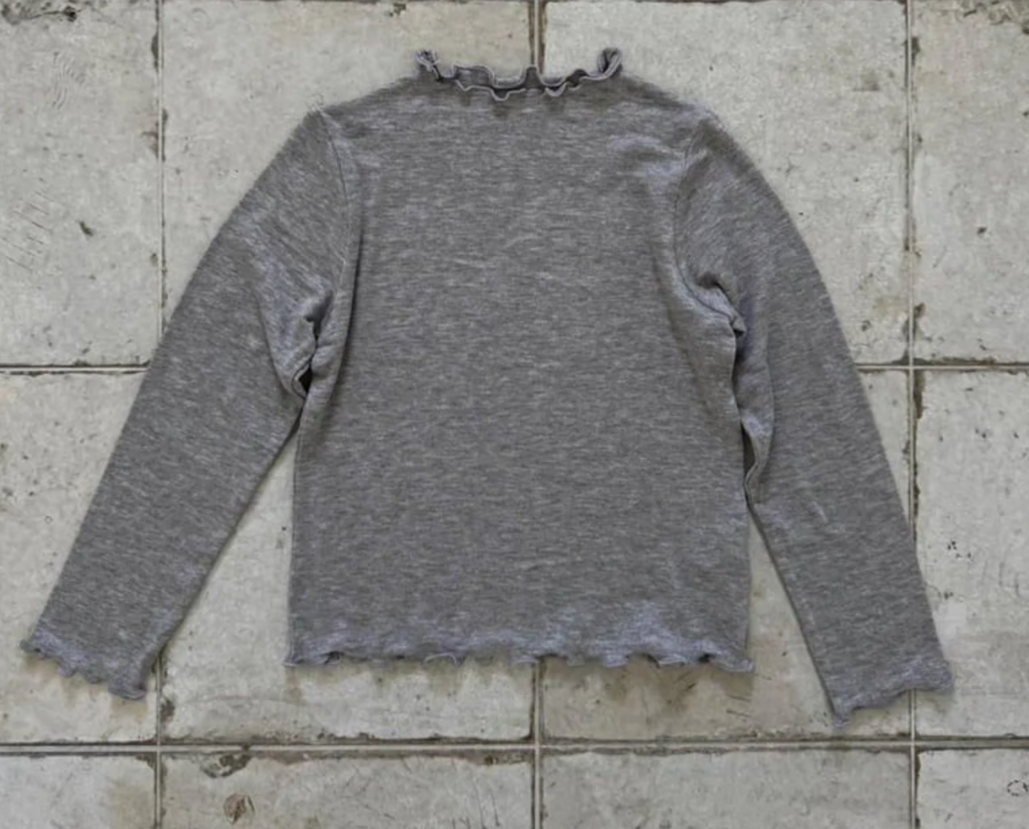 Soft Frill Lettuce Edge Tee