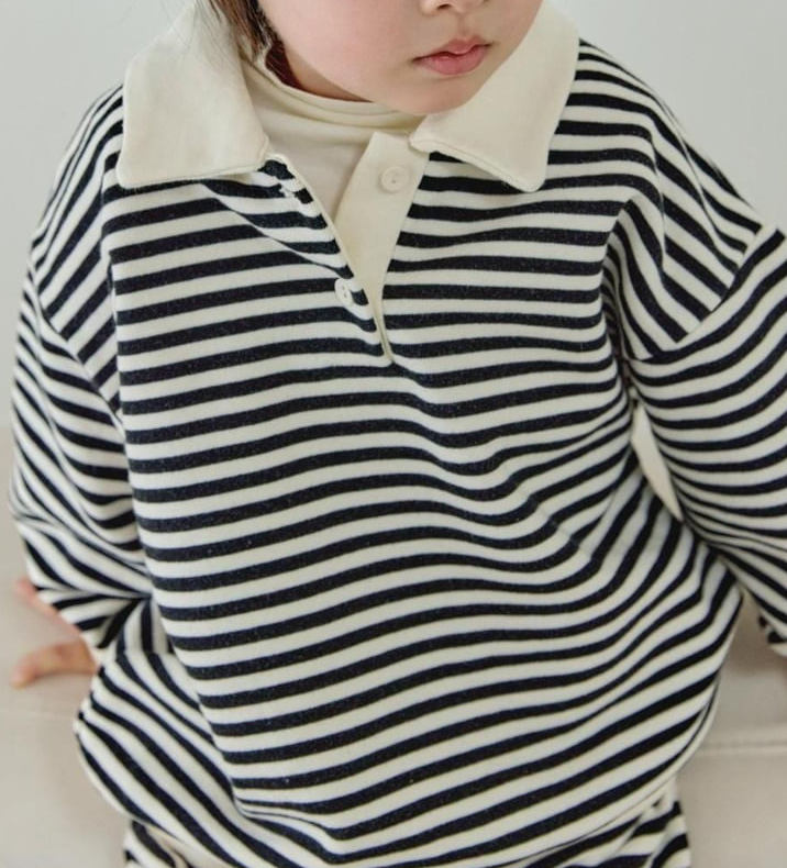 Olive Collar Sweatshirt