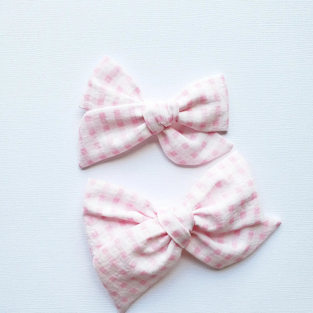 Small Pinwheel Bow